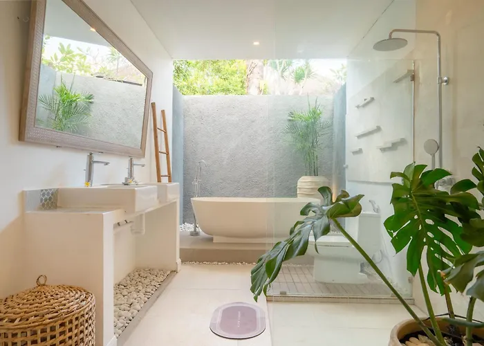 Palma Blanca By Nagisa Bali Villa